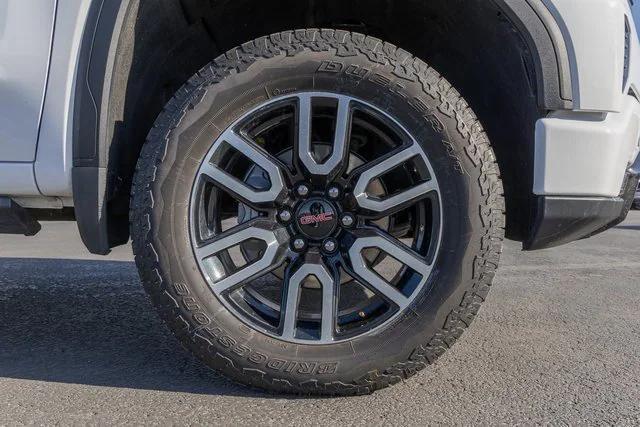 new 2025 GMC Sierra 1500 car, priced at $75,620