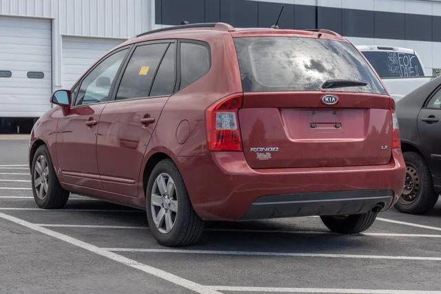 used 2007 Kia Rondo car, priced at $6,250