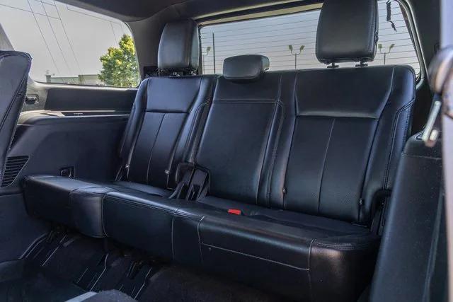 used 2020 Ford Expedition car, priced at $25,800
