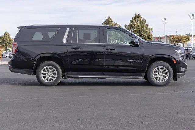 used 2022 Chevrolet Suburban car, priced at $45,554