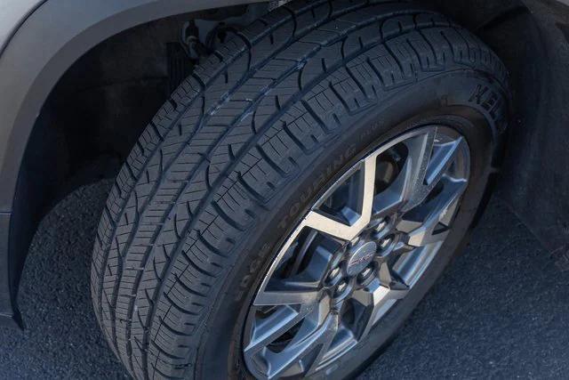 used 2023 GMC Acadia car, priced at $27,900