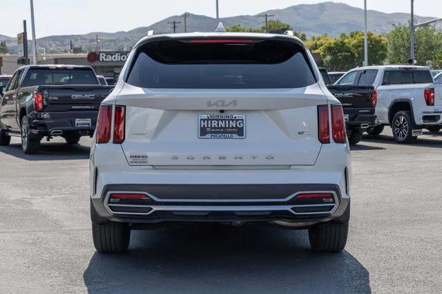 used 2022 Kia Sorento Plug-In Hybrid car, priced at $30,900