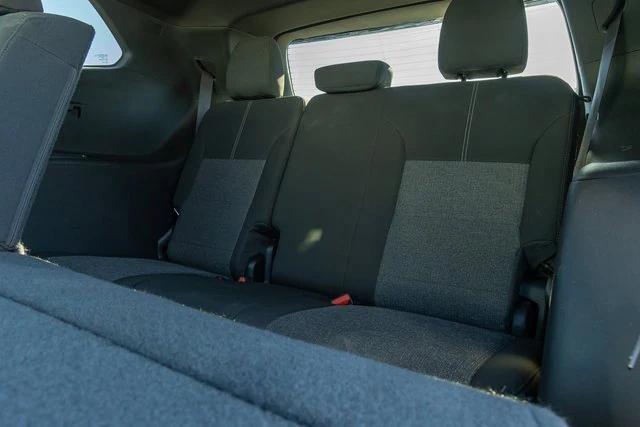 used 2025 GMC Acadia car, priced at $38,900