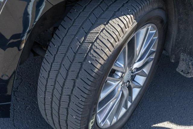 used 2018 Jeep Grand Cherokee car, priced at $16,900