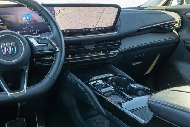 used 2025 Buick Envision car, priced at $30,900