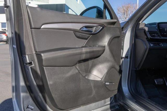 used 2025 Buick Envision car, priced at $30,900