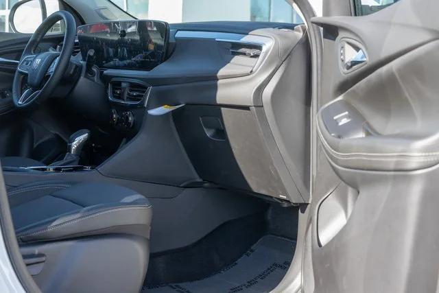 new 2025 Buick Encore GX car, priced at $29,235