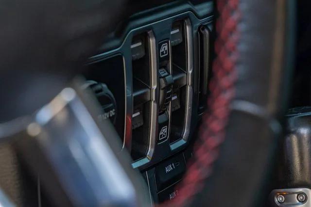 used 2020 Jeep Wrangler Unlimited car, priced at $37,900