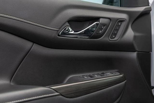 used 2021 GMC Acadia car, priced at $26,998