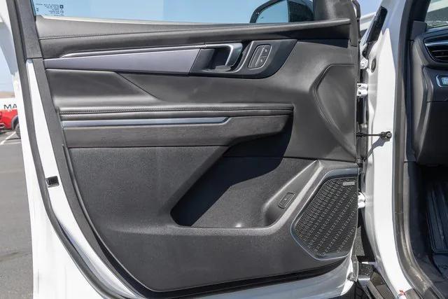 new 2025 Buick Enclave car, priced at $51,745