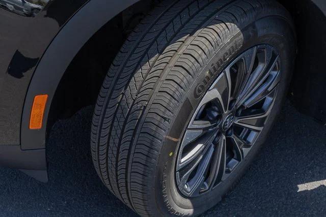 new 2025 Buick Envision car, priced at $39,740