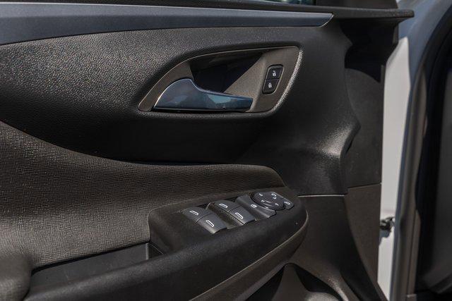 new 2025 Buick Envista car, priced at $26,785