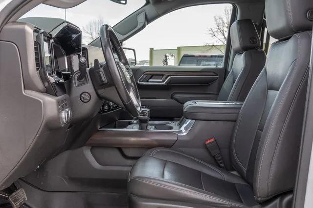 used 2022 GMC Sierra 1500 car, priced at $42,500