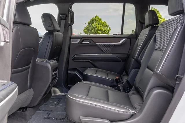 new 2025 GMC Acadia car, priced at $64,215