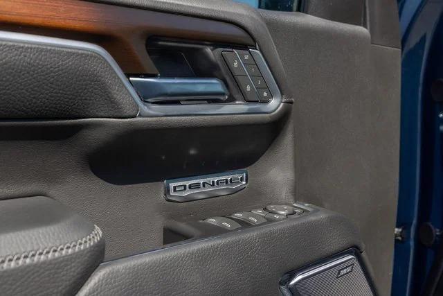 new 2025 GMC Sierra 1500 car, priced at $78,195