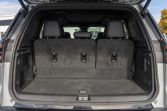 used 2025 GMC Acadia car, priced at $55,000