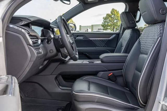 used 2025 GMC Acadia car, priced at $55,000