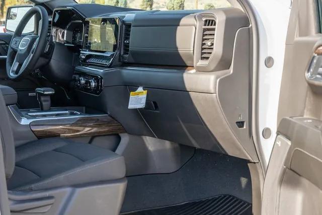 new 2025 GMC Sierra 1500 car, priced at $64,185