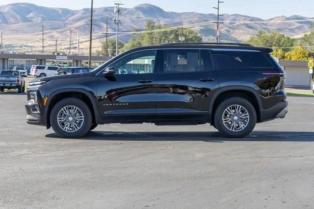 used 2025 Chevrolet Traverse car, priced at $39,900
