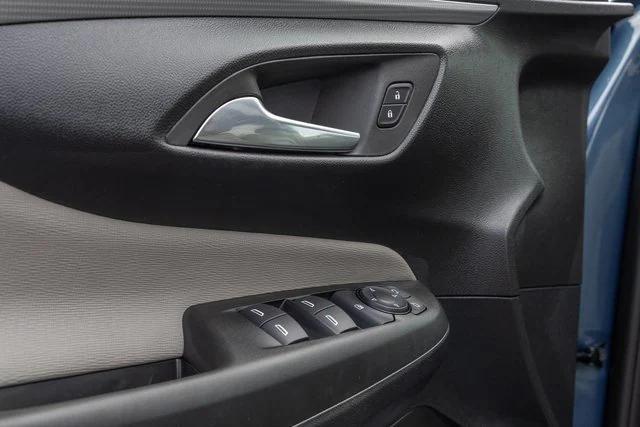 new 2025 Buick Envista car, priced at $31,485