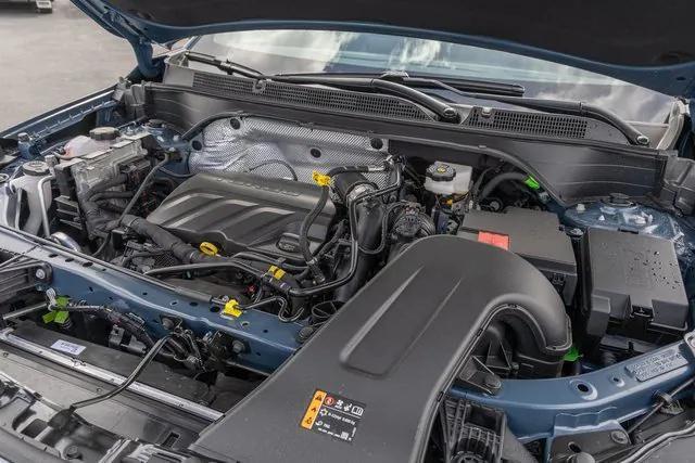 new 2025 Buick Envista car, priced at $31,485
