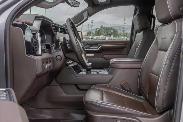 used 2024 GMC Sierra 1500 car, priced at $59,900