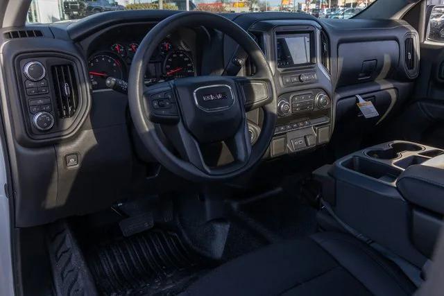 new 2025 GMC Sierra 1500 car, priced at $48,030