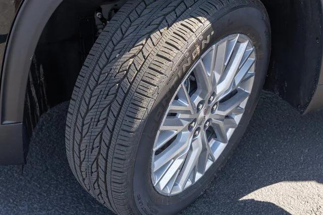 new 2025 GMC Acadia car, priced at $49,824