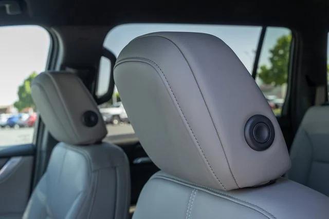 new 2025 GMC Acadia car, priced at $49,824
