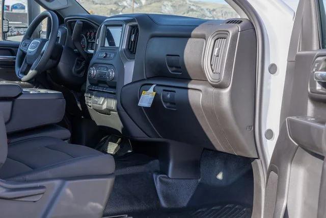 new 2025 GMC Sierra 3500 car, priced at $63,080