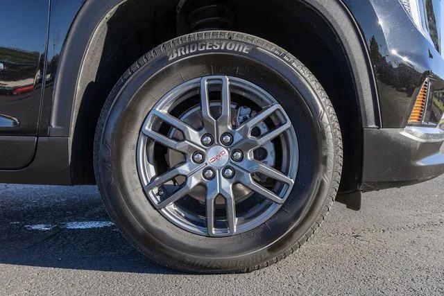 used 2025 GMC Acadia car, priced at $37,900