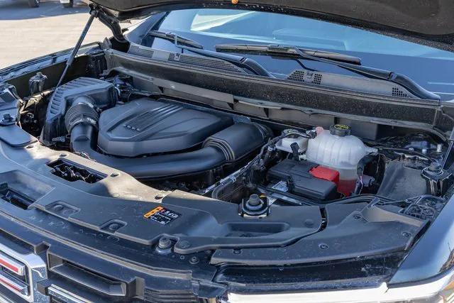 used 2025 GMC Acadia car, priced at $37,900