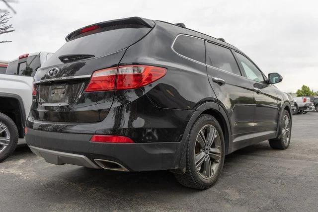 used 2016 Hyundai Santa Fe car