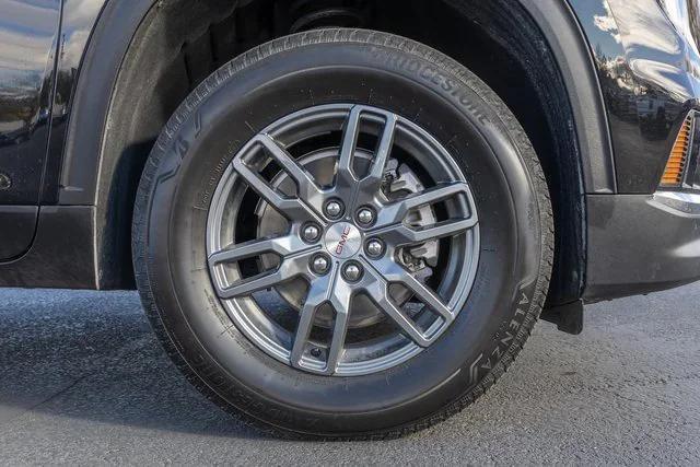 used 2025 GMC Acadia car, priced at $37,900