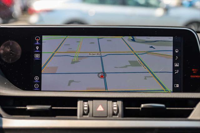 used 2019 Lexus ES 300h car, priced at $25,522