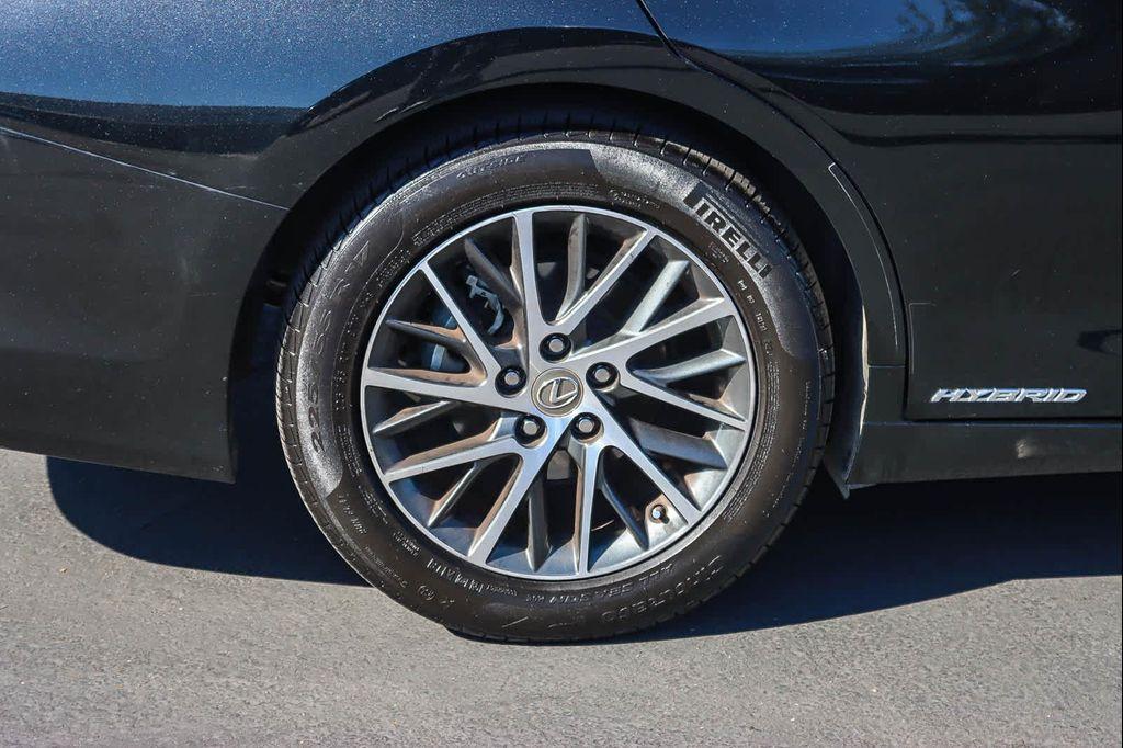 used 2021 Lexus ES 300h car, priced at $33,171