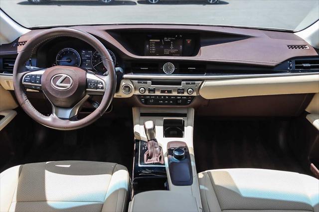 used 2016 Lexus ES 350 car, priced at $15,261