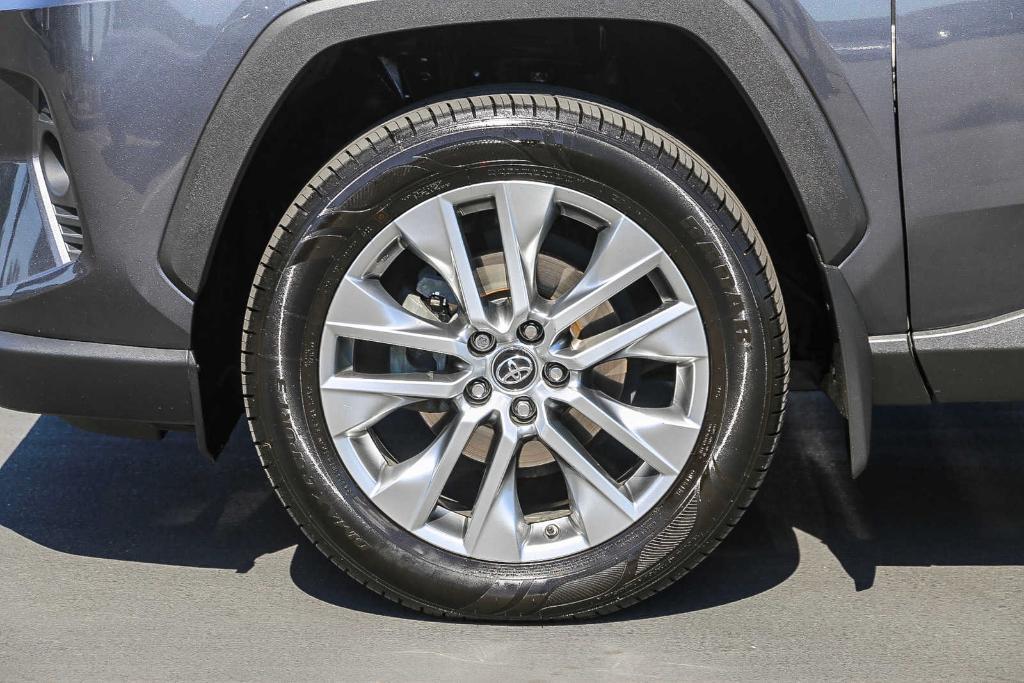 used 2019 Toyota RAV4 car, priced at $27,135