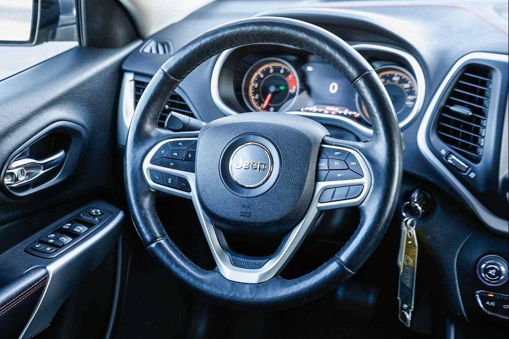 used 2017 Jeep Cherokee car, priced at $17,911