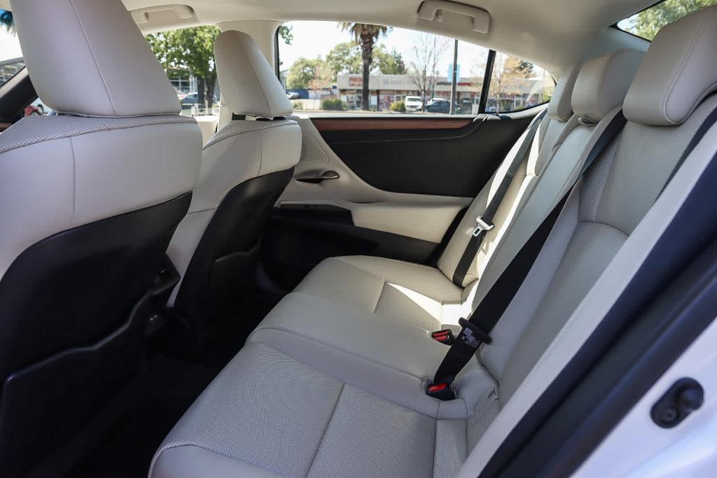 used 2024 Lexus ES 350 car, priced at $41,181