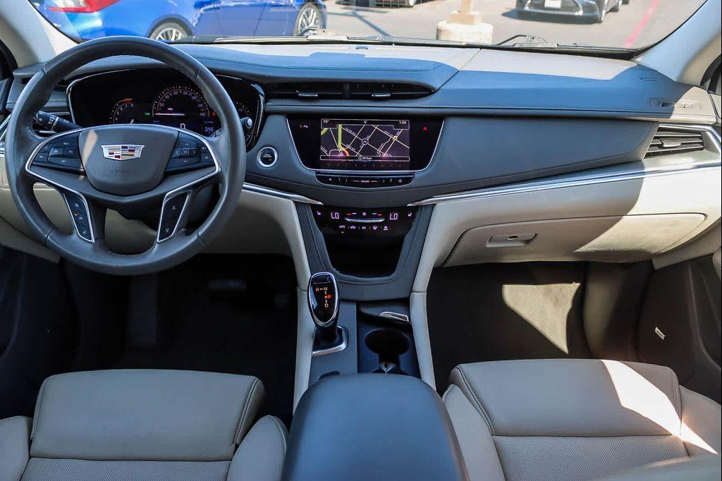used 2017 Cadillac XT5 car, priced at $16,731