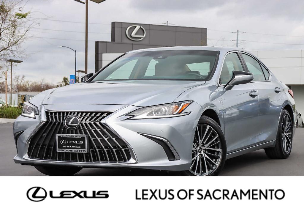 used 2024 Lexus ES 300h car, priced at $44,251