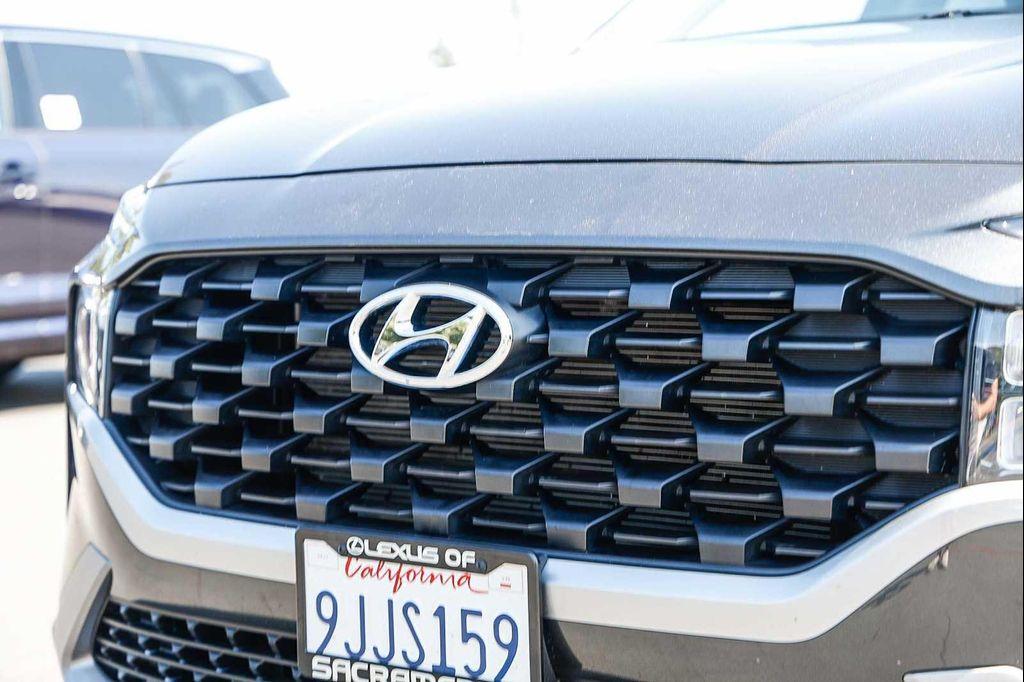 used 2023 Hyundai Santa Fe car, priced at $23,182