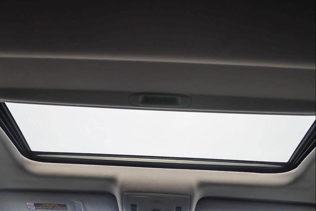 used 2017 Lexus ES 300h car, priced at $22,401