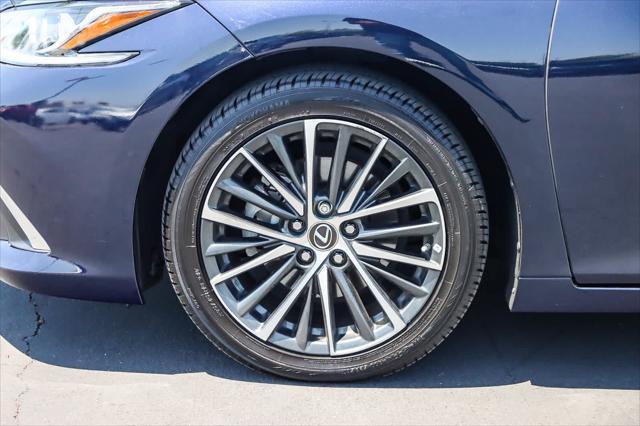 used 2022 Lexus ES 350 car, priced at $29,132