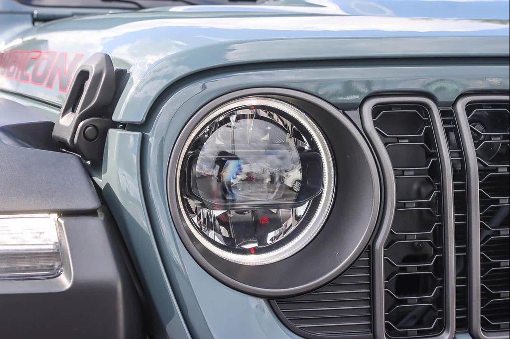 used 2024 Jeep Gladiator car, priced at $45,971
