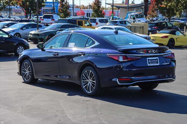 new 2025 Lexus ES 300h car, priced at $50,024