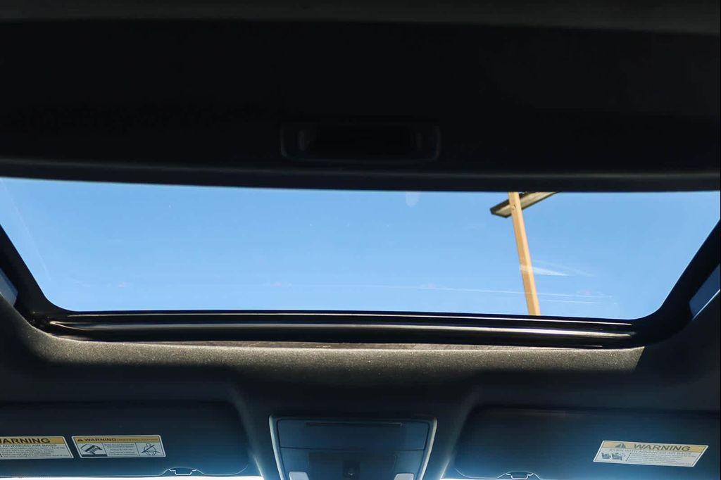 used 2024 Honda CR-V Hybrid car, priced at $31,822