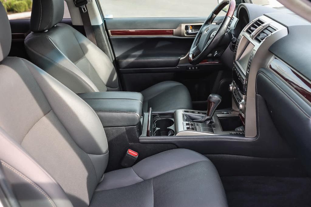 used 2019 Lexus GX 460 car, priced at $38,661