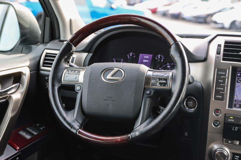 used 2019 Lexus GX 460 car, priced at $38,661